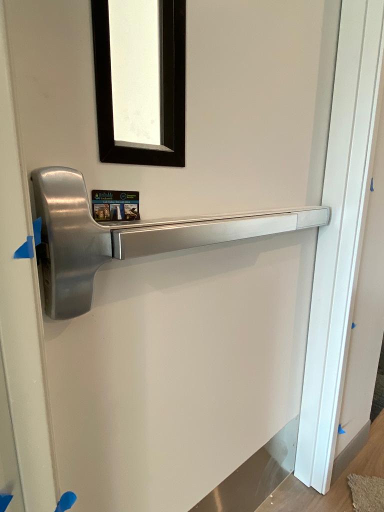 Reliable Locksmith - Commercial locks Rogers MN