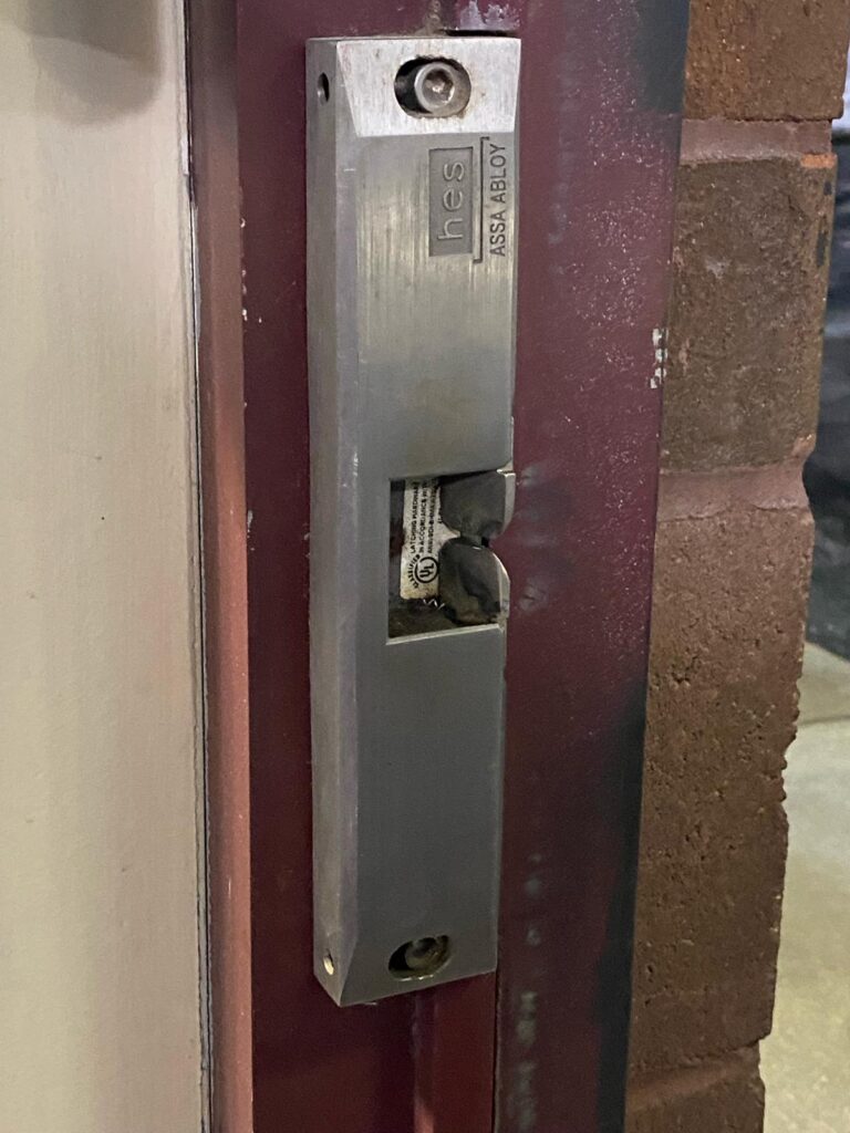 Reliable Locksmith - Residential locks Plymouth MN