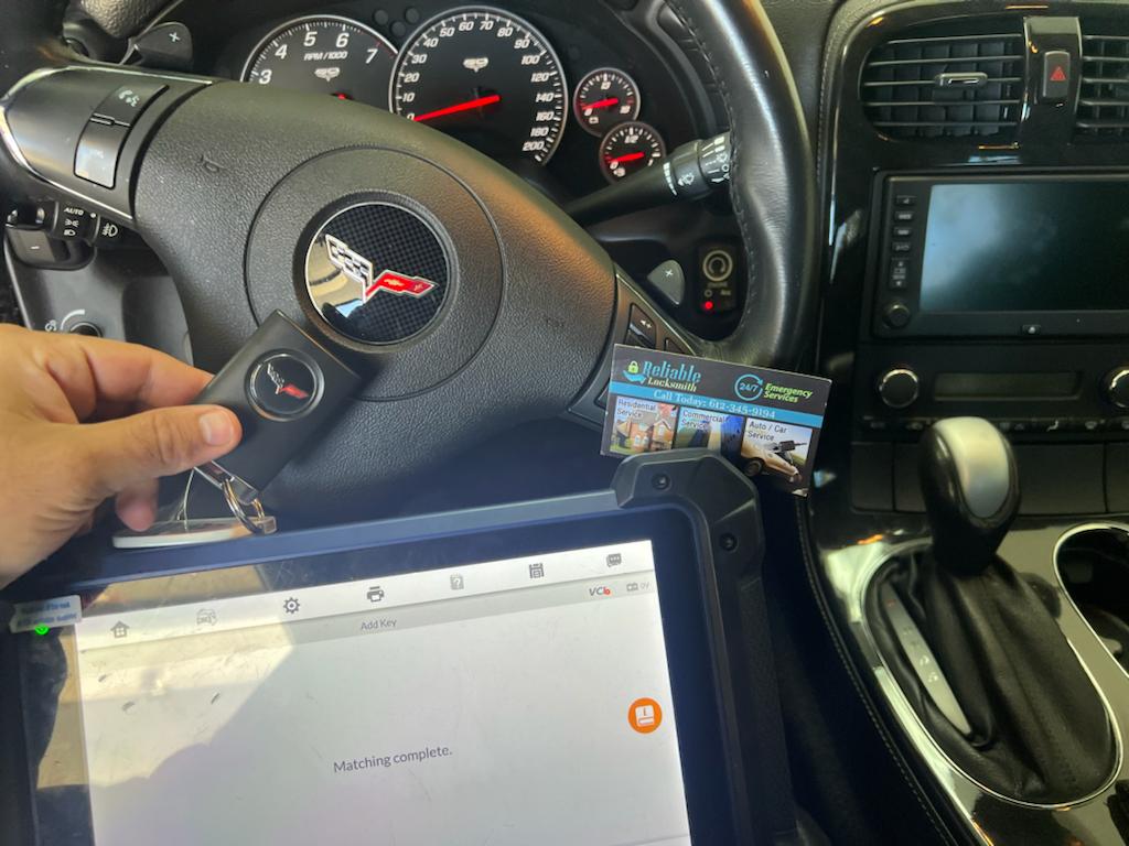 Automotive locksmith services Minneapolis MN Reliable Locksmith (1)